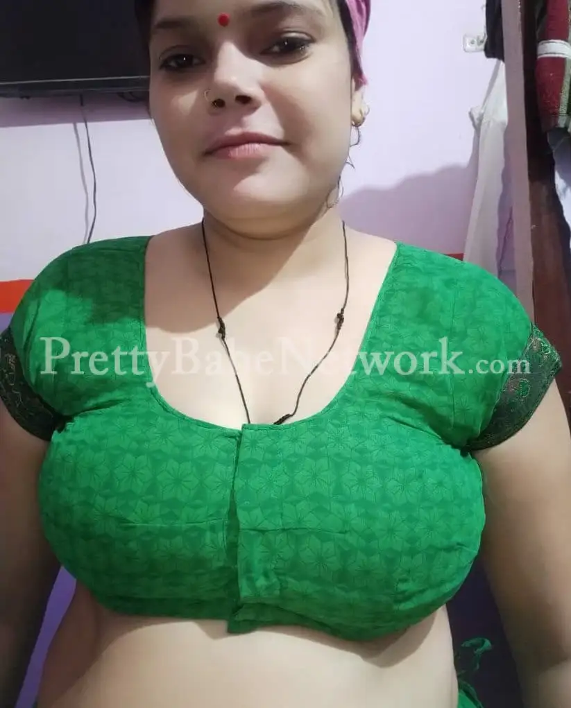 Sajni—Low-Rate Mature Milf Housewife for a Hardcore Session